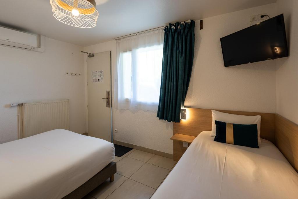 Villa Hotel - Habitación Triple