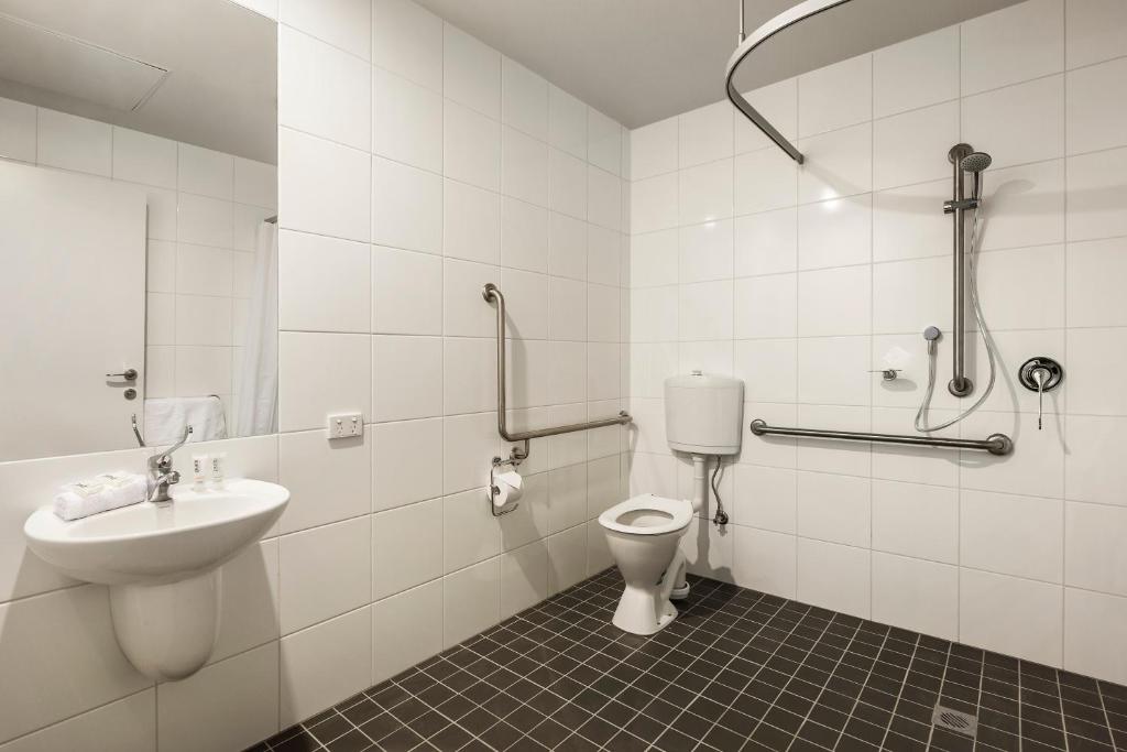 Quest Bundoora photo