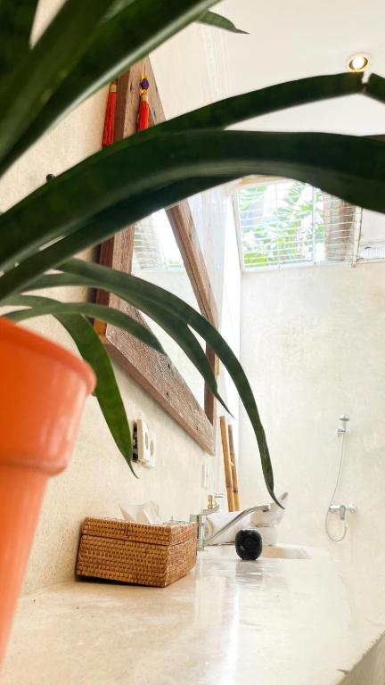 Koupelna v ubytování Surga Homestay