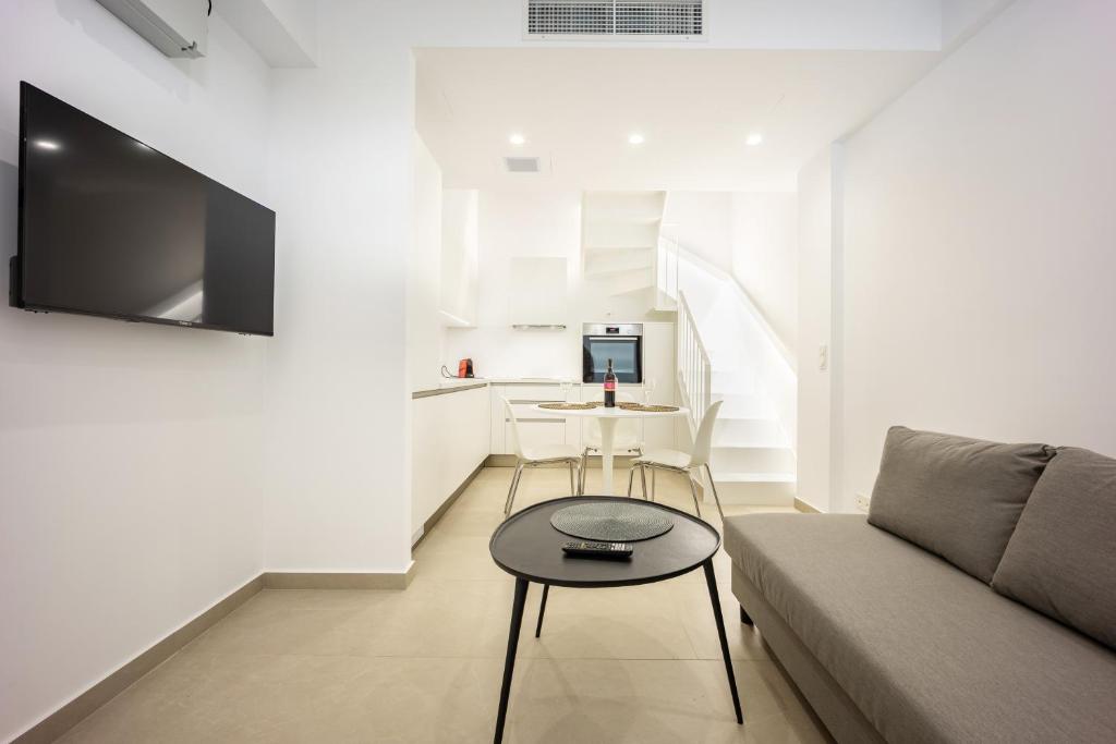 Downtown Properties Loft 2