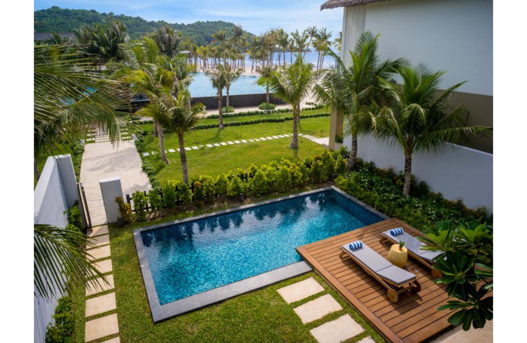Biệt thự có Hồ bơi nhìn ra Đại dương