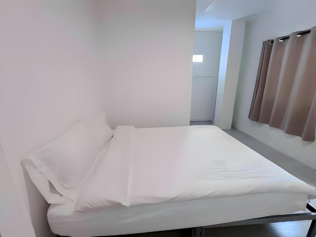 BAO Patong Beach Phuket - เบา ป่าตองบีช در پوکت