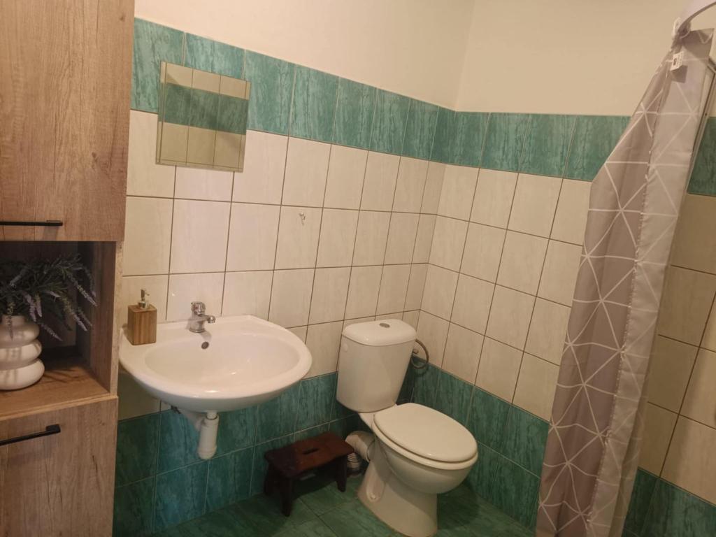 Koupelna v ubytování Hobití doupě