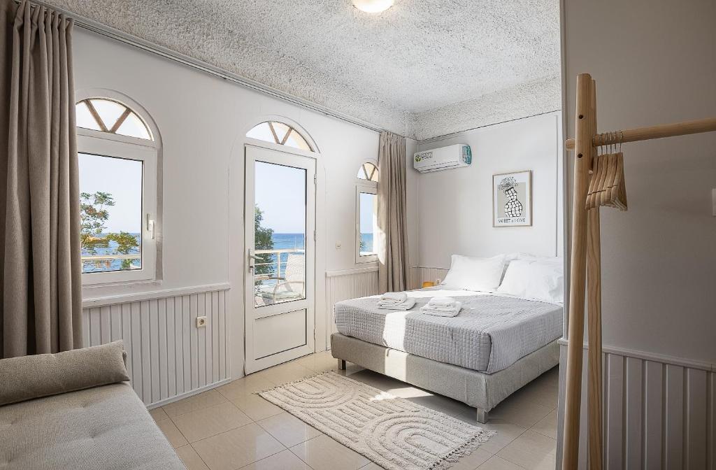 Beachfront Neachora Beachfront Suites - Suite Supérieure Avec Vue Sur La Mer