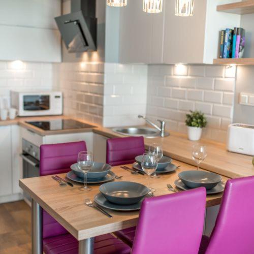 Kuchyňa alebo kuchynka v ubytovaní P&O Apartments EXPO XXI - at 12B Ordona Street