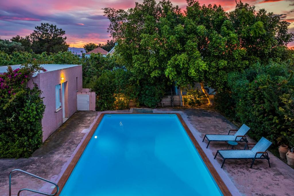 Πισίνα στο ή κοντά στο Villa Eleonora Aegina