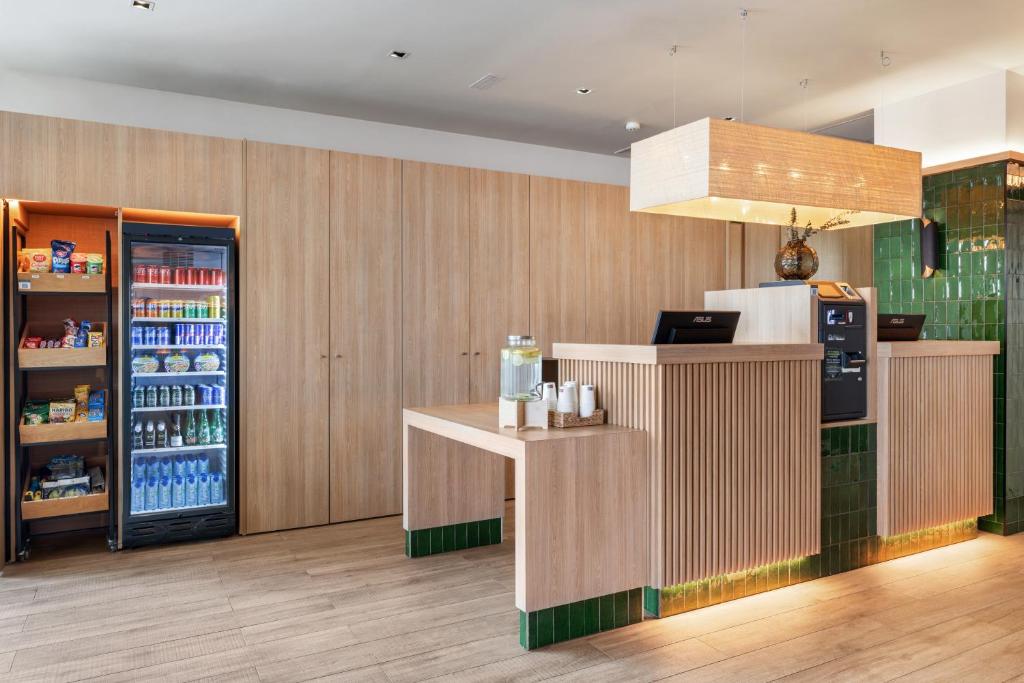 Una cocina o zona de cocina en B&B HOTEL Murcia