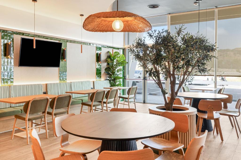 Zona de estar de B&B HOTEL Murcia