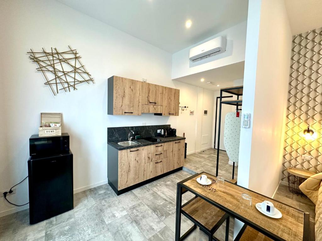 Living Lake Como-Rooms&Parking - 16