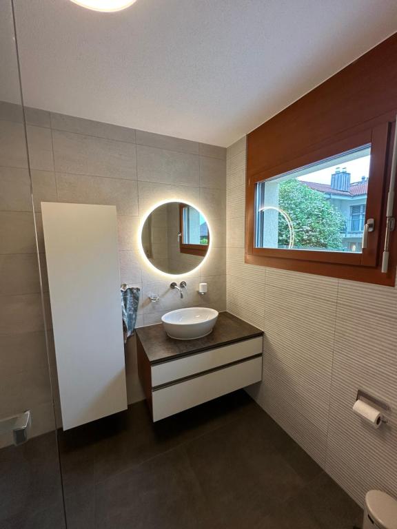 Koupelna v ubytování Komfortable Ferienwohnung in Beckenried, Nidwalden