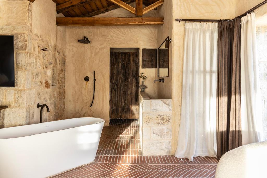 Amalen Suites Adults Only - 2