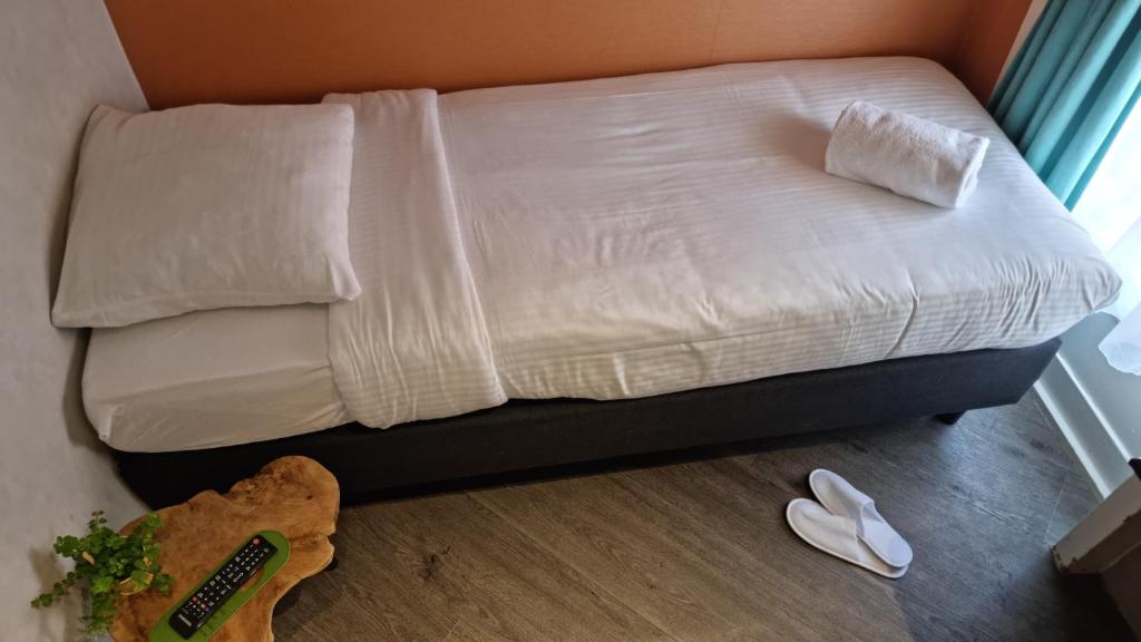 Tourist Inn One Amsterdam - Resim 33