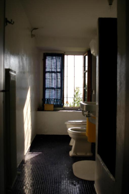 Koupelna v ubytování Cascina Rosa B&B