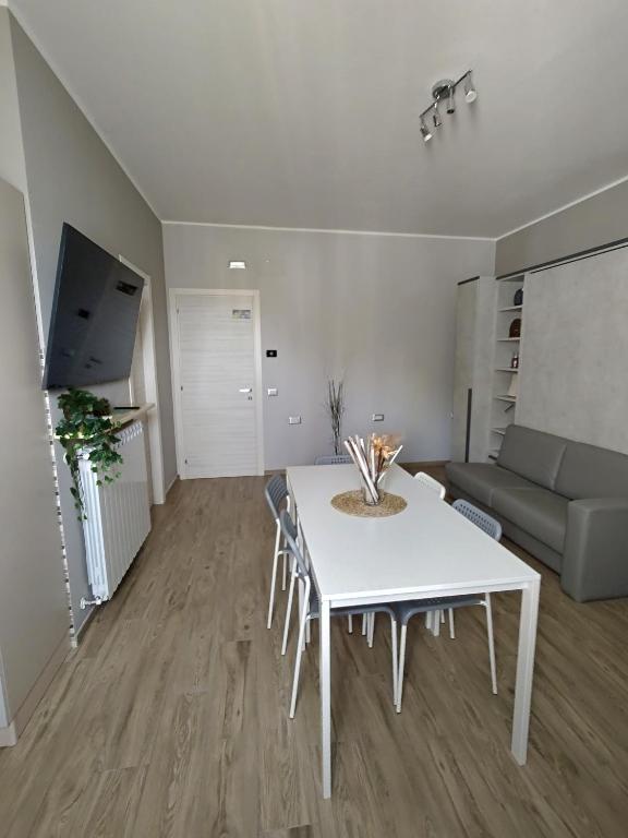 TV a/nebo společenská místnost v ubytování Pietrapantone B&B