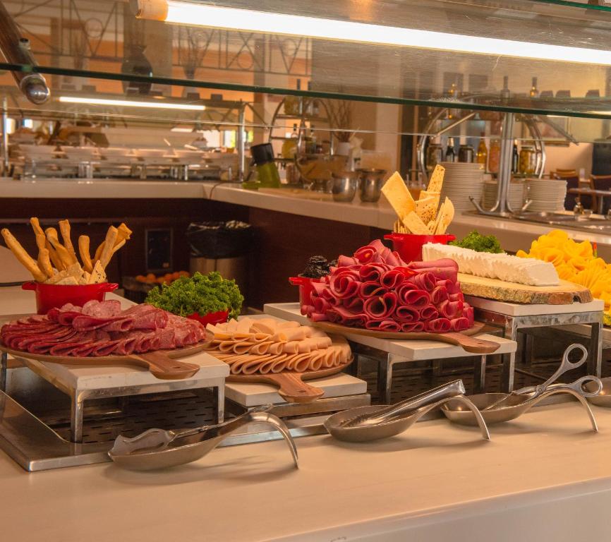 Reef Oasis Blue Bay Resort & Spa - 6