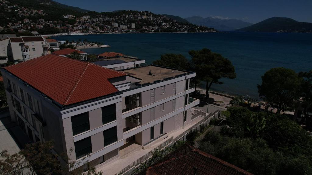 Příroda nedaleko aparthotelu