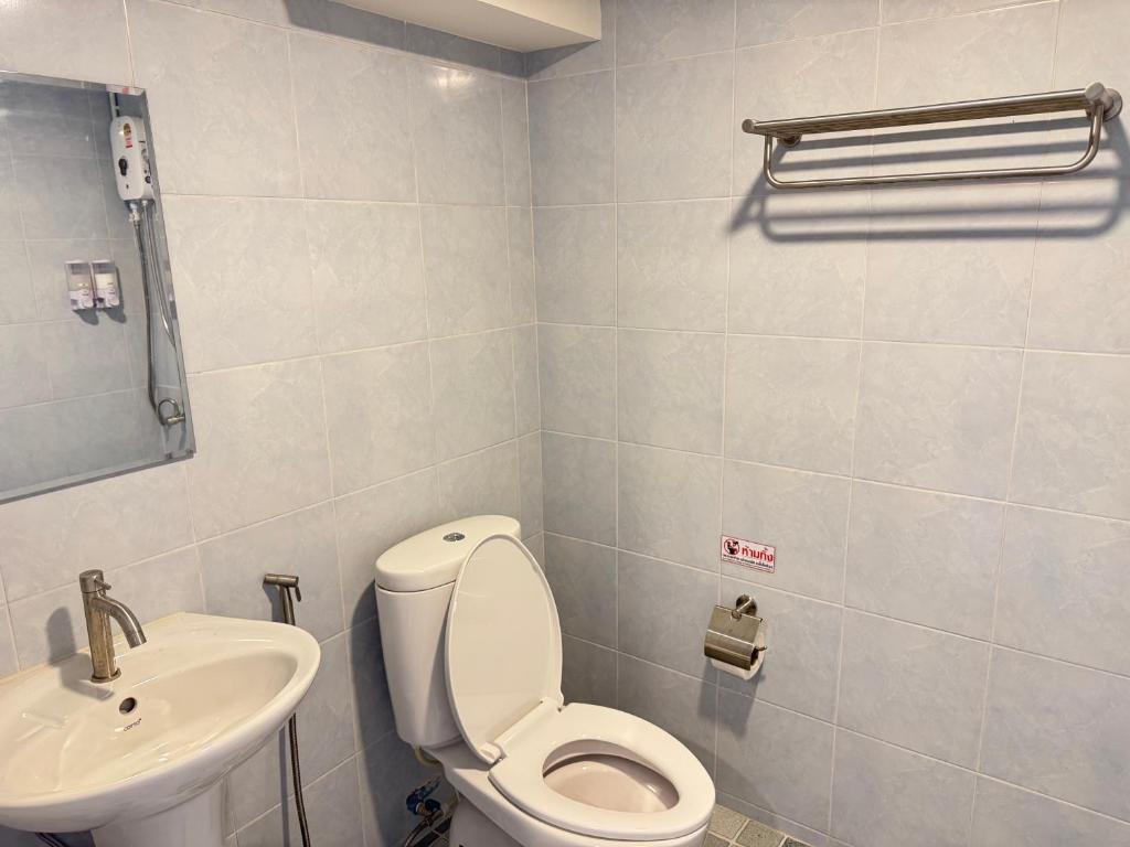 ห้องน้ำของ Daisy house pattaya