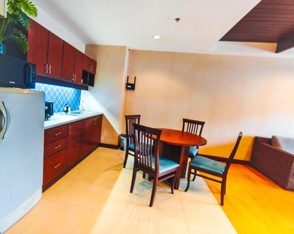 Patong Tower Apartments By PM - Resim 33