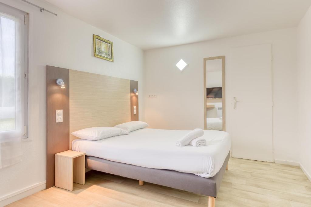 FASTHOTEL ROISSY CDG SUD - Claye Souilly - 大型双人间