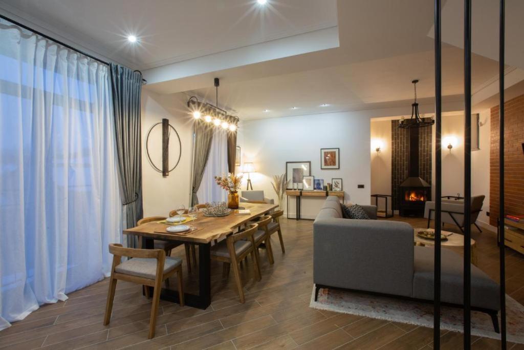 Posezení v ubytování Marrone Hotel Tsaghkadzor