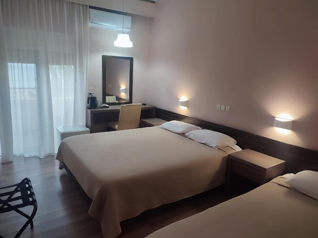 Plaza Hotel - Resim 6