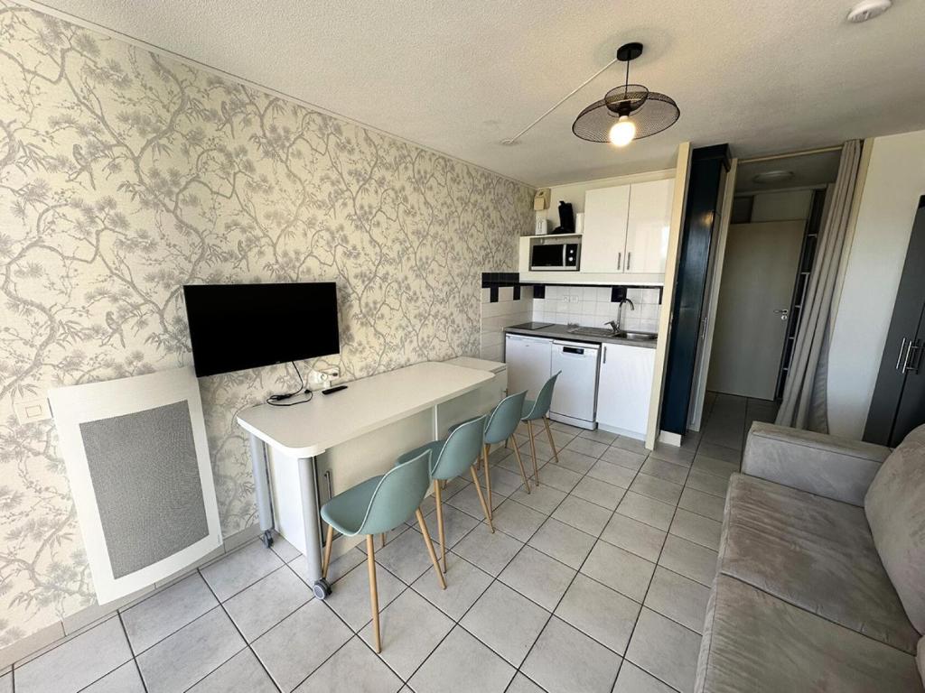 Photo de la galerie de l'établissement Résidence Le Boucanier - Studio pour 4 Personnes 334, à Vieux-Boucau-les-Bains