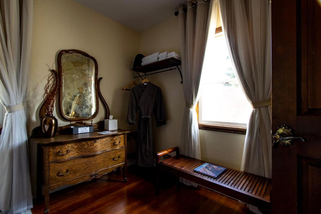 Fotografie z fotogalerie ubytování Historic Hotel Packwood v destinaci Packwood