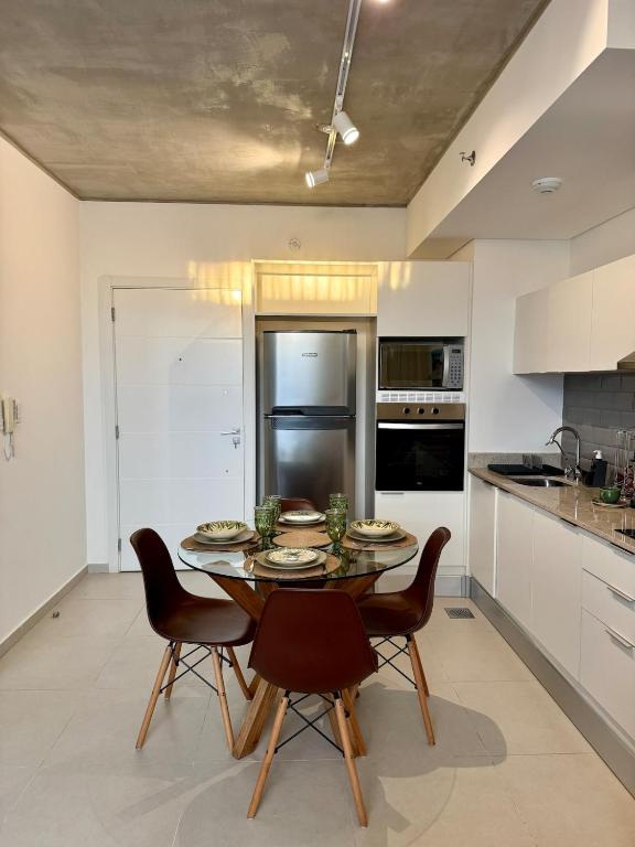 Nhà bếp/bếp nhỏ tại Modern apartment in Asunción