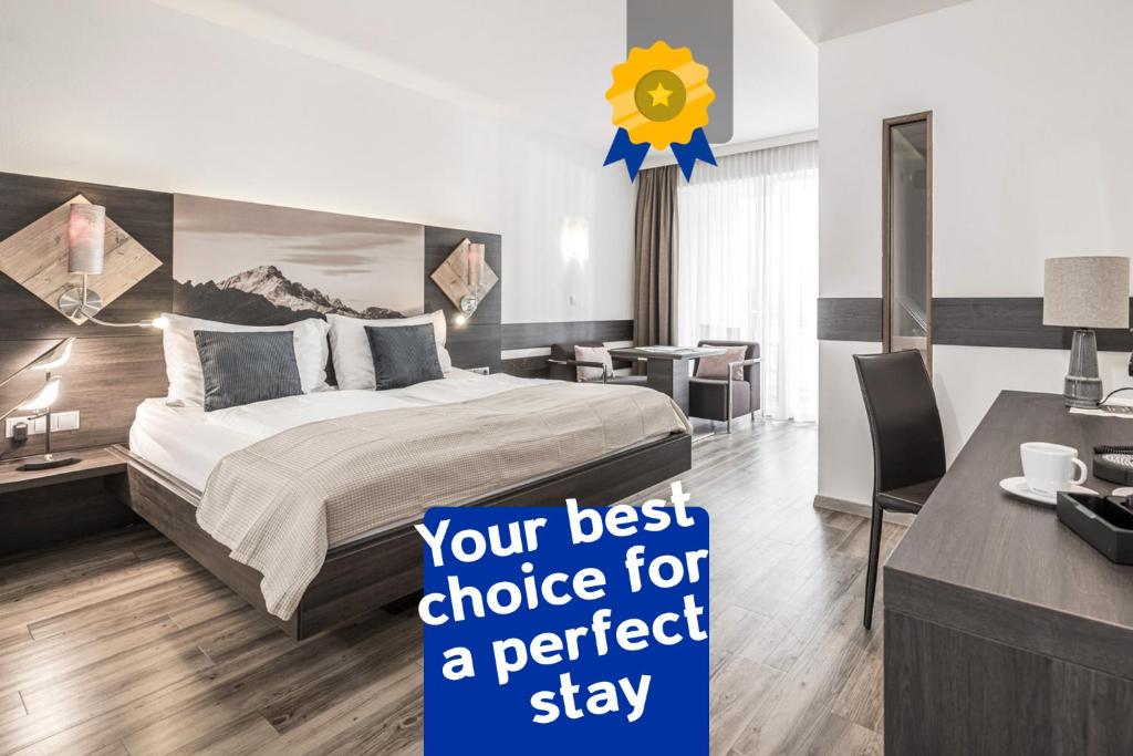 Postel nebo postele na pokoji v ubytování zum Senner Suites Zillertal