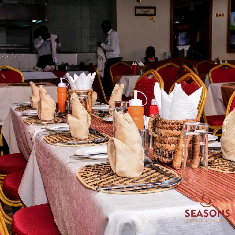 Restaurace v ubytování Seasons Airport Hotel, Nairobi