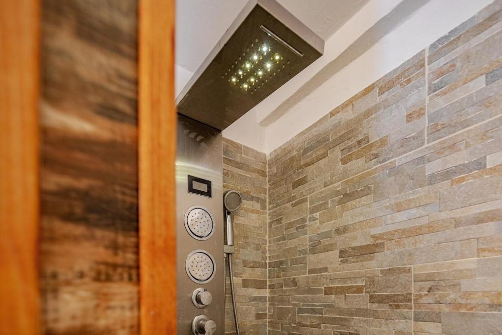 Koupelna v ubytování Relais Marmore con Jacuzzi per due persone