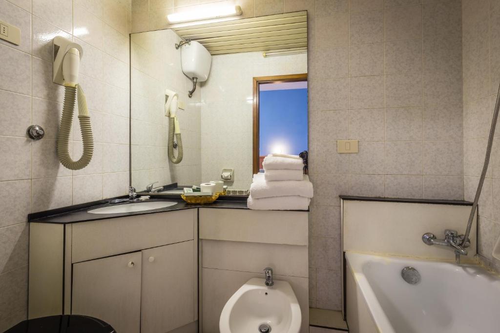 Koupelna v ubytování Hotel Real