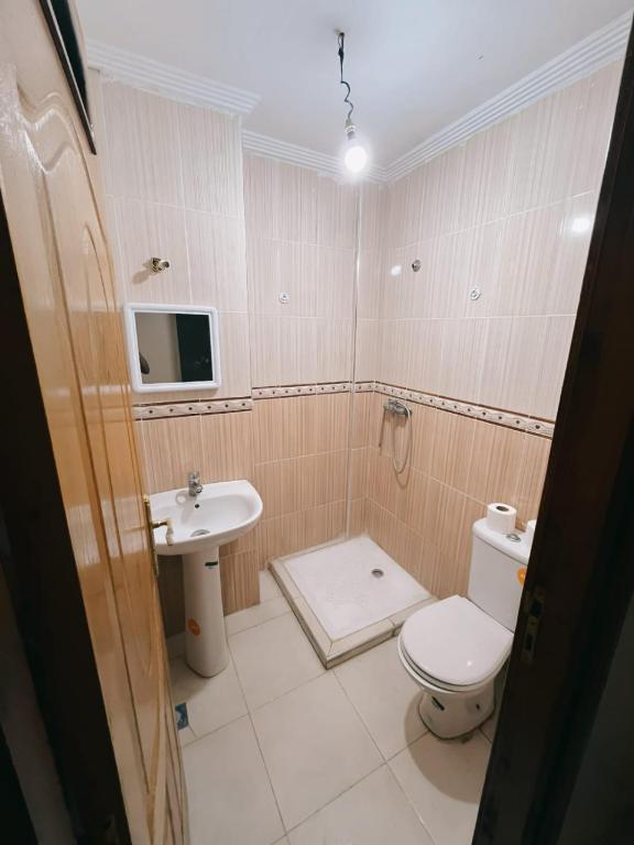 Koupelna v ubytování Perfect Cozy Apartment in City Center Hamrya