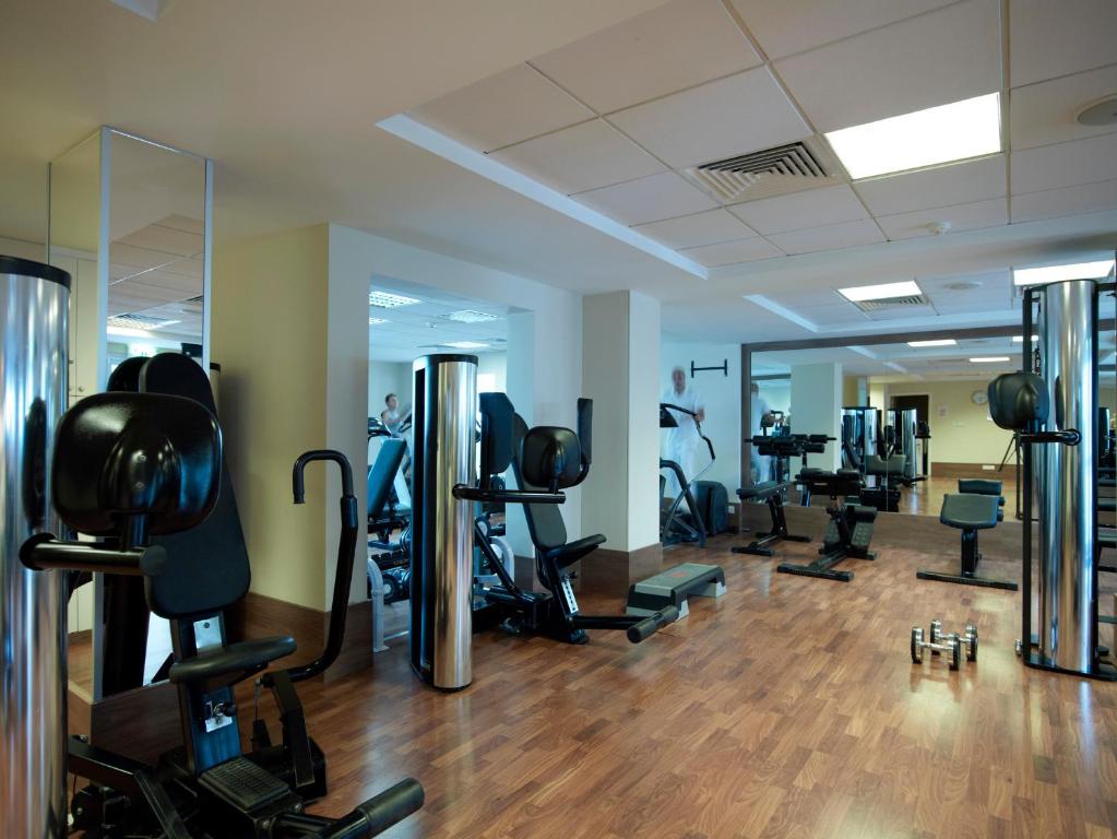 Fitness centrum a/nebo fitness zařízení v ubytování Atlantica Miramare Beach
