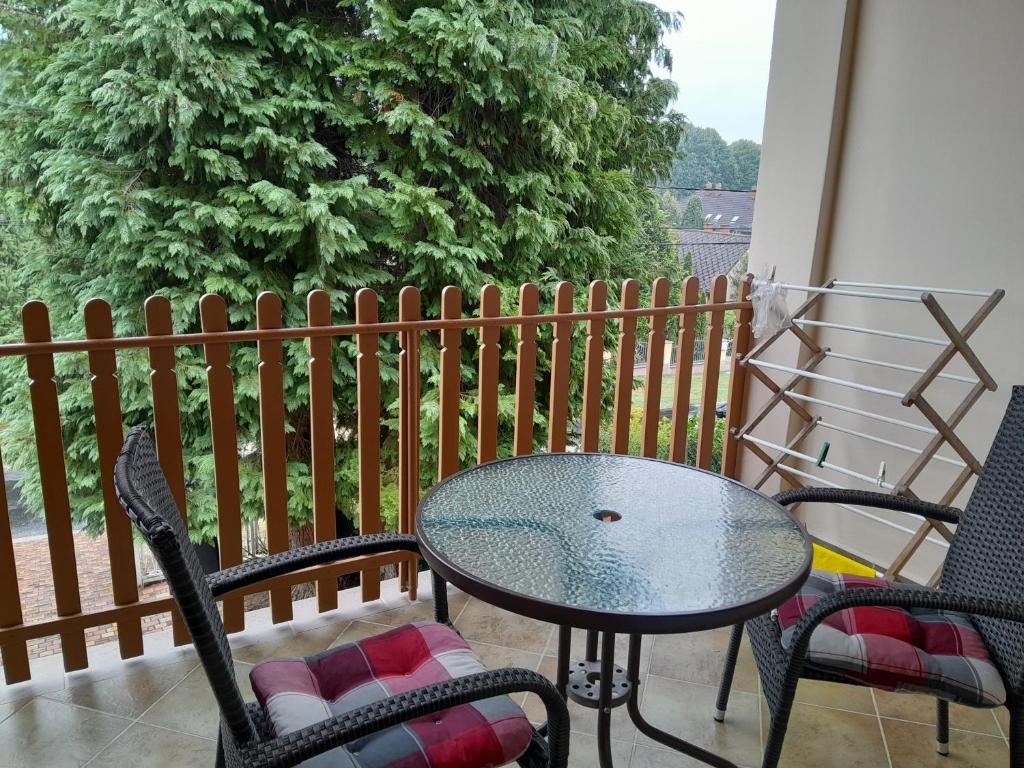 A balcony or terrace at Ildiko Appertements