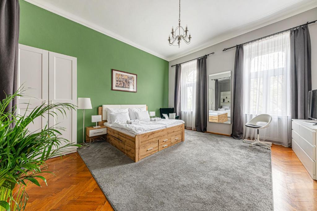 maison-lumi-re-comfy-buda-retreat-ac-balcony-near-m2-metro-budapest