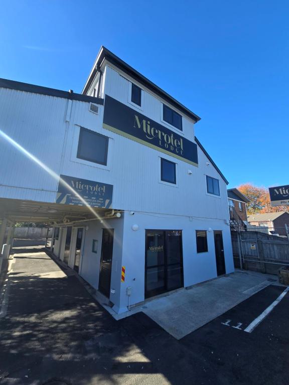 Microtel Lodge - Resim 1