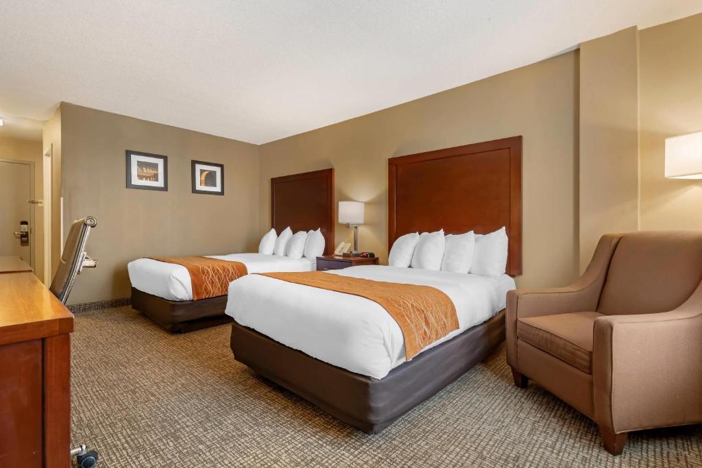 Postel nebo postele na pokoji v ubytování Comfort Inn MSP Airport - Mall of America