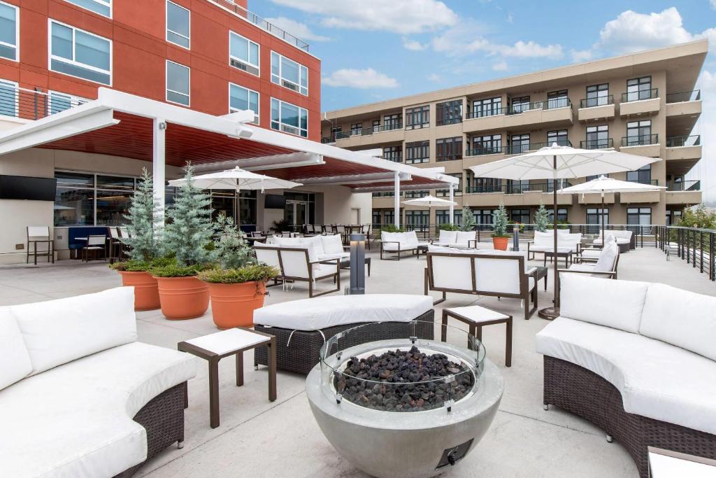 Cambria Hotel Downtown Asheville photo
