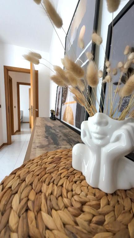 TV a/nebo společenská místnost v ubytování Garda Lake Holiday Apartments quadrilocale