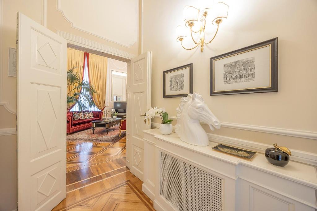 Palazzo Monga Boutique Guesthouse - 15