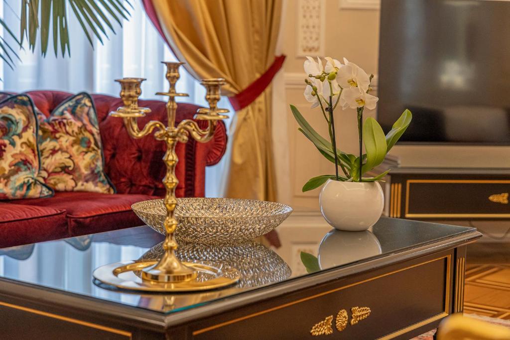 Palazzo Monga Boutique Guesthouse - 8