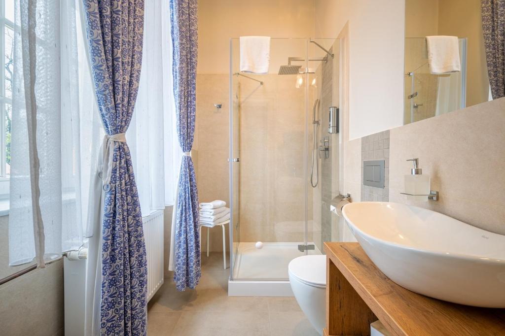 Pałac Łomnica Karkonosze - Schloss Lomnitz Riesengebirge - 2