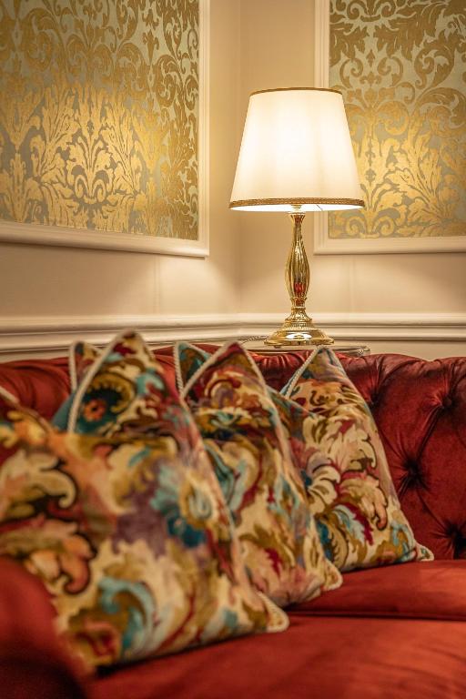 Posedenie v ubytovaní Palazzo Monga Boutique Guesthouse