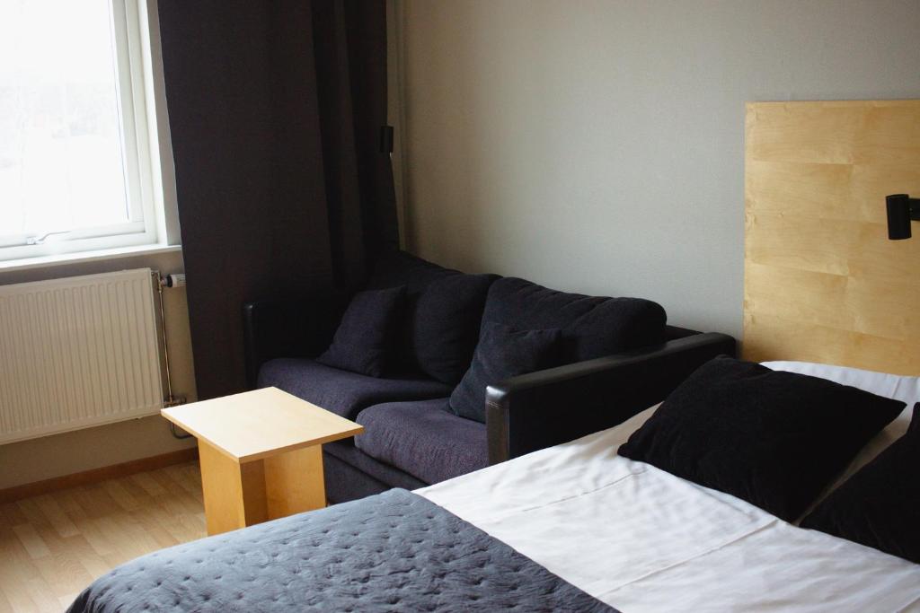 Posezení v ubytování Hornavan Hotell