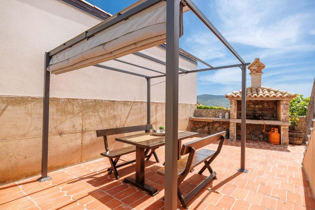 Balkon lub taras w obiekcie Apartment Katalin Kornić