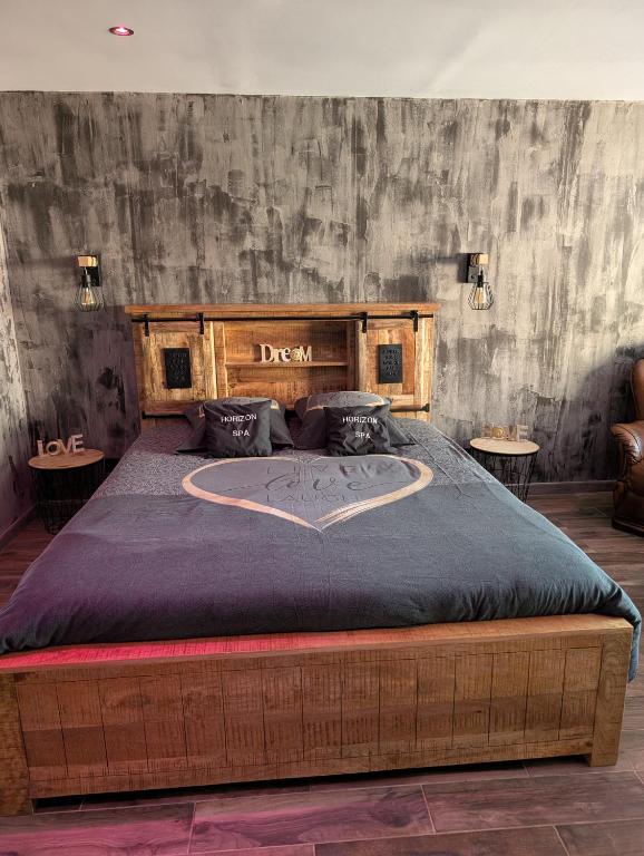 Postel nebo postele na pokoji v ubytování HORIZON SPA