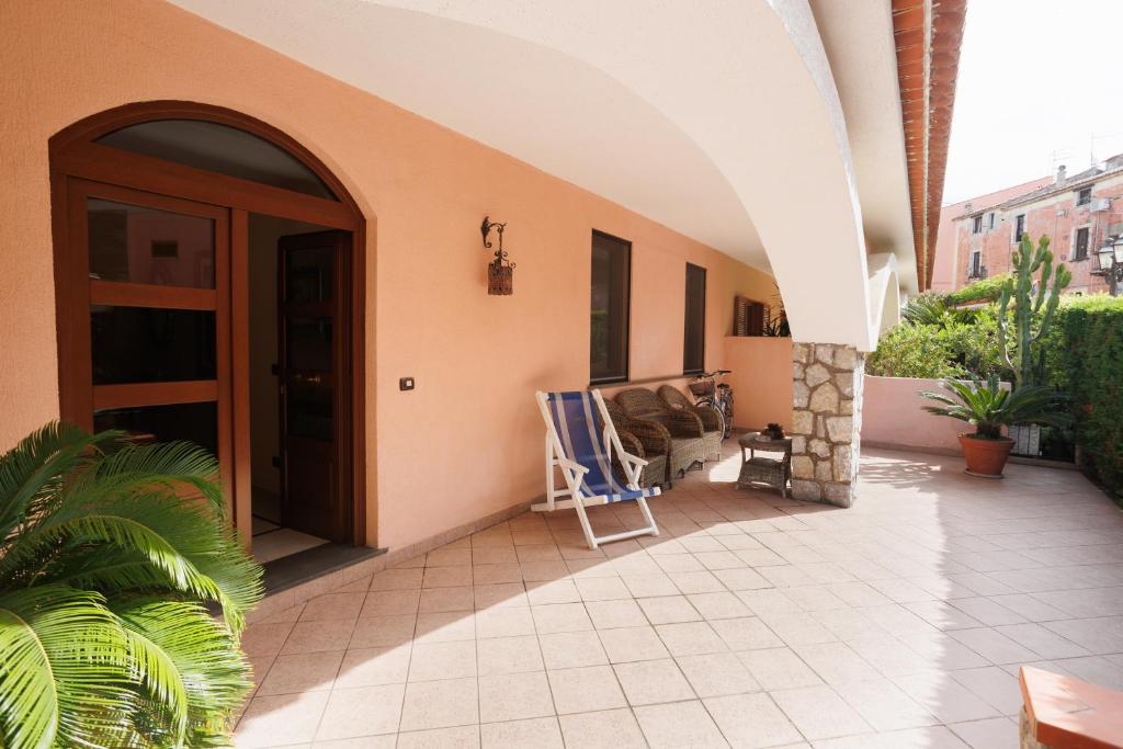 Patio alebo iná vonkajšia časť ubytovania The Lemon Tree House