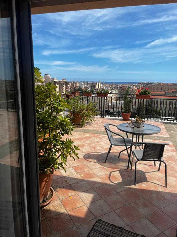 Balkon lub taras w obiekcie Incantevole E A Due Passi Dal Centro