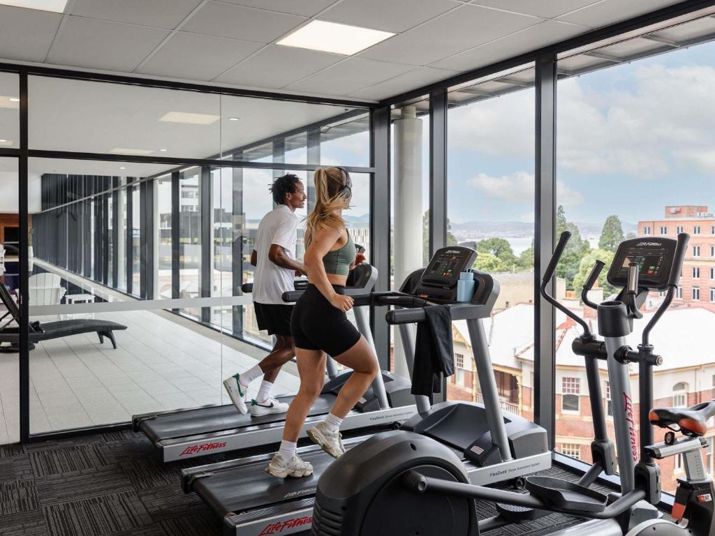 Fitness centrum a/nebo fitness zařízení v ubytování Ibis Styles Hobart